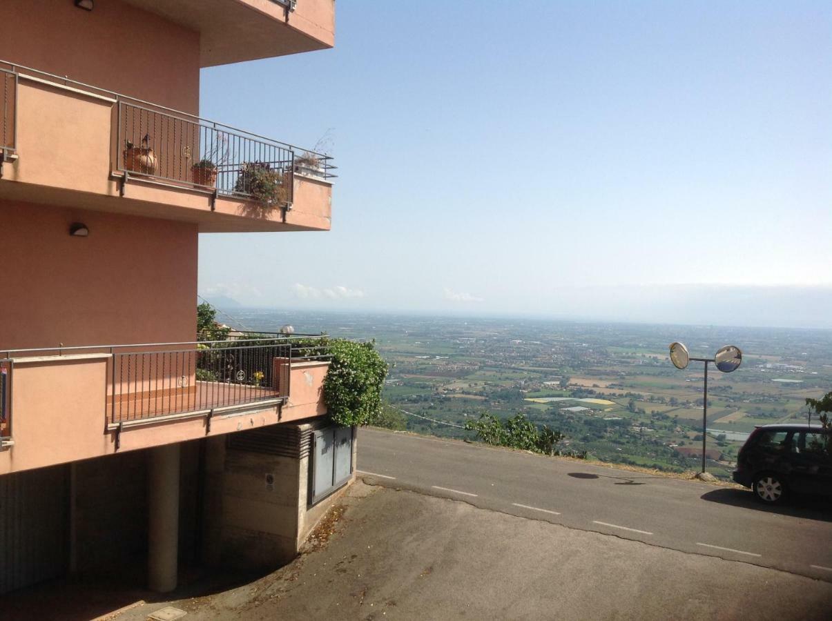 Villa Tra Norba E Norma Extérieur photo